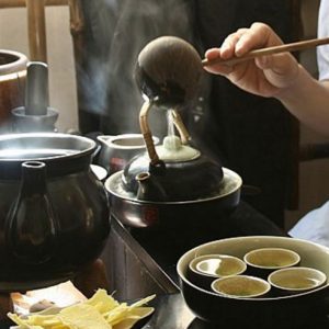 Trà Cung Đình Huế Đức Phượng